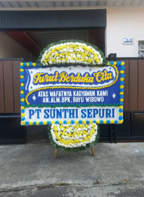 Papan Bunga Duka di Pahae Jae